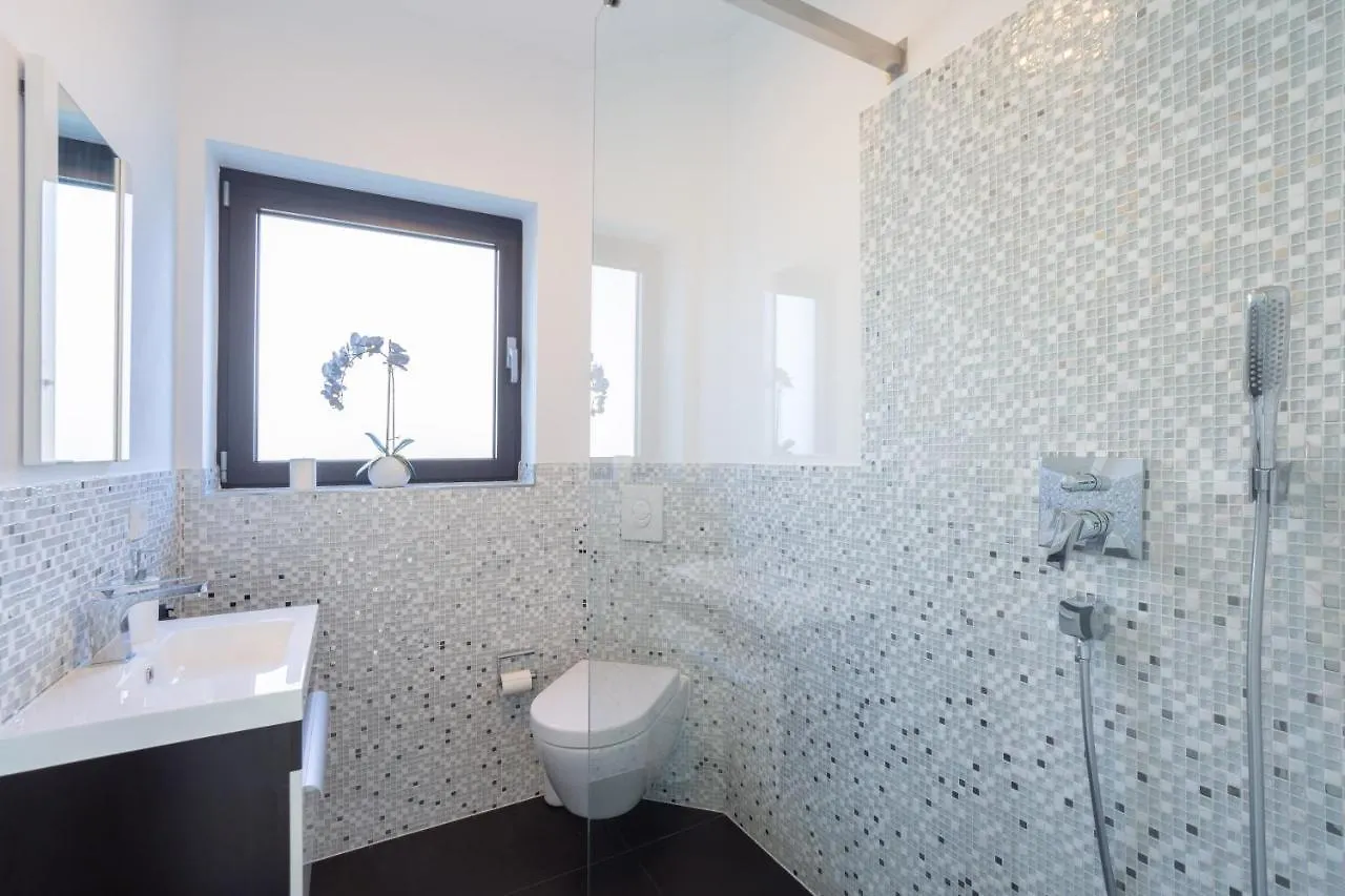 Luxury City Villa Trogir 0*,