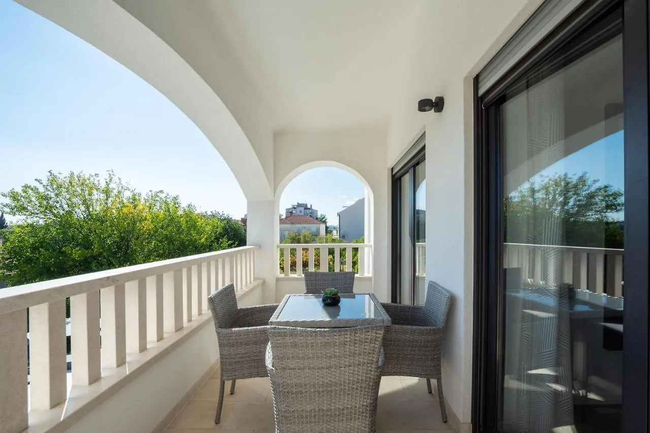 Luxury City Villa Traù